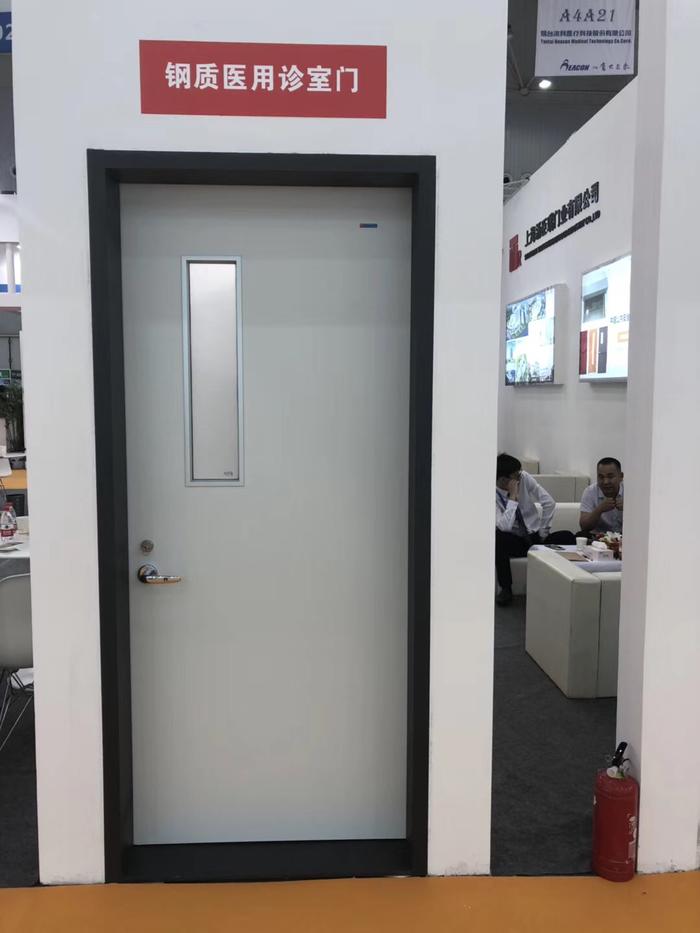 �t(y��)���T